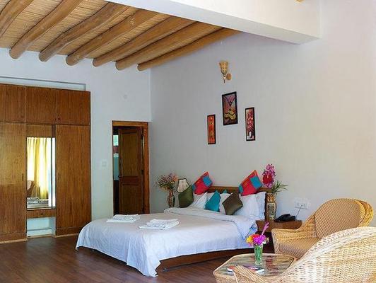 Reenam Hotel